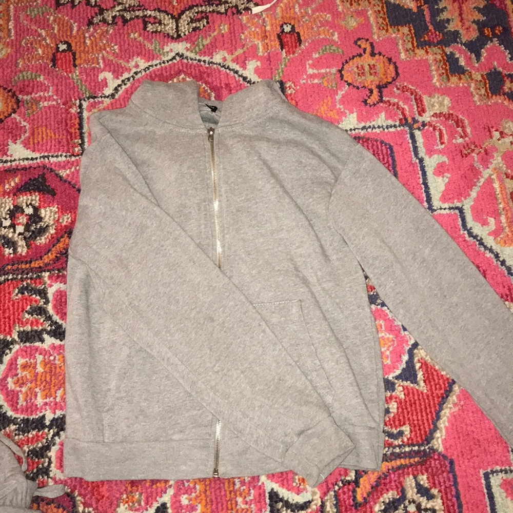 Brandy Melville zip up